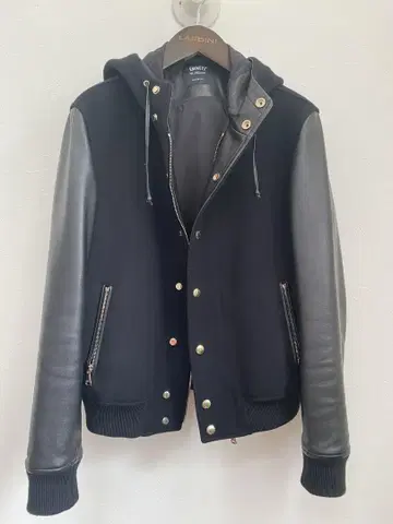 EMMETI 엠메티 후디 블루종 URBINO 루비 블랙 48