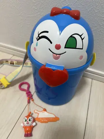 호빵맨 양동이형 완구 키링 포함 (코킨짱 팝콘통)