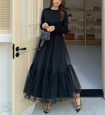 [새상품급] 벌스데이 바쉬 ASHLYN TULLE DRESS 블랙