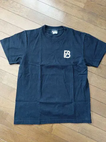 BE:FIRST 초기 T셔츠 S사이즈