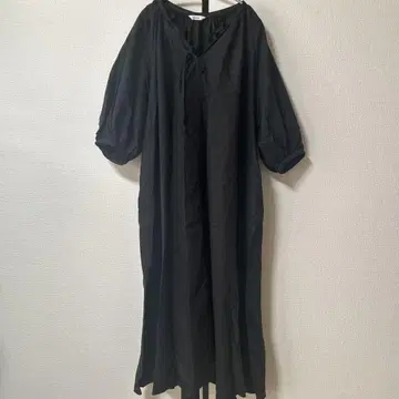 relume 블랙 롱 원피스