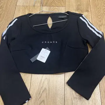 CRONOS 긴팔T셔츠 S사이즈