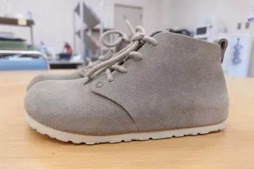착용 1회 BIRKENSTOCK 댄디 22.5cm 내로우 베이지