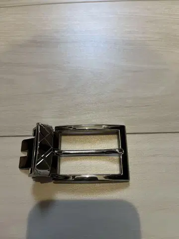실버 메탈 벨트 버클