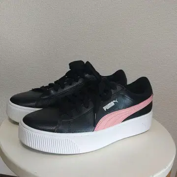 PUMA 블랙 핑크 스니커즈 SOFTFOAM 24cm