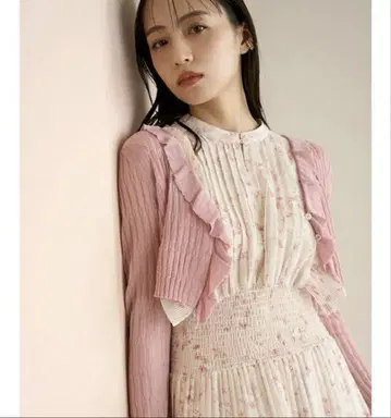 SNIDEL 스나이델 시어 프릴 가디건 핑크