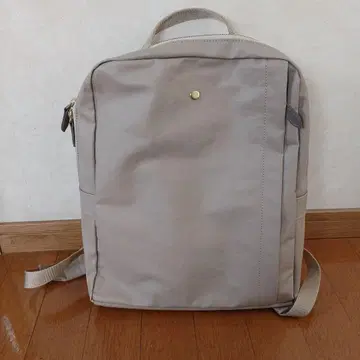 Newtral gray 백팩