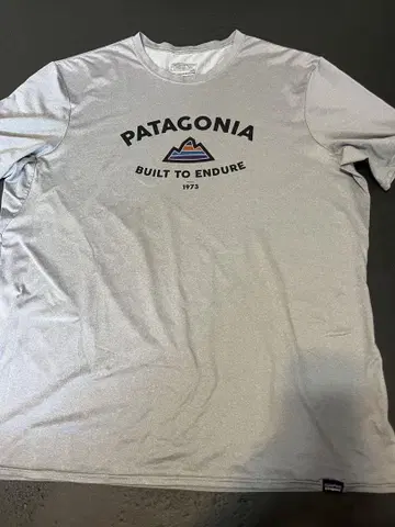 Patagonia Capilene Baselayer 티셔츠 XL 그레이