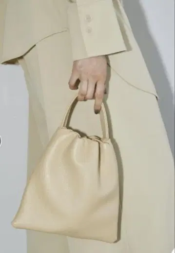 Leather Square Bag TODAYFUL 가죽 스퀘어 백