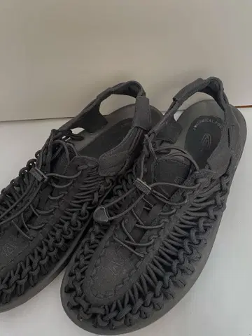 KEEN 스포츠 샌들 블랙 26cm