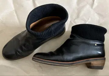 미나 페르호넨 니트 숏부츠 24cm