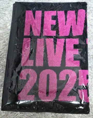 NEWS LIVE TOUR 2025 변신 타월