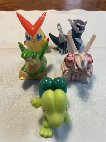 포켓몬 피규어 세트 빅티니 줄카인