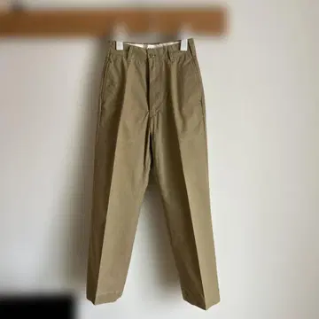 THE SHINZONE 베이지 치노 팬츠