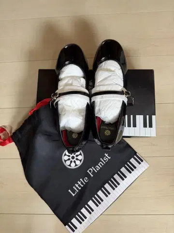 리틀 피아니스트 Little Pianist 24.5cm