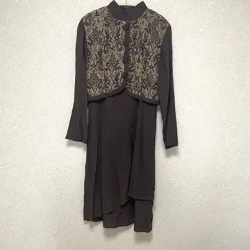 에이코 콘도 도킹 소재 원피스 자수 차이나