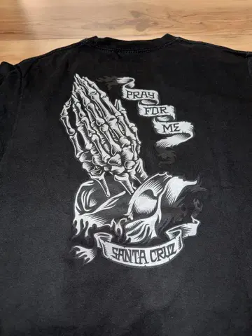 SANTA CRUZ T셔츠 스컬 플레이 핸드
