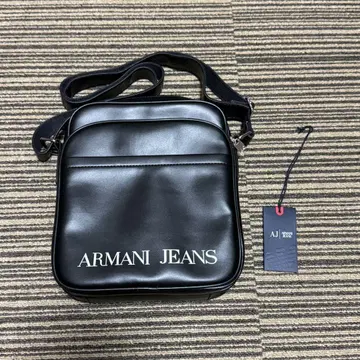 ARMANI JEANS 숄더백