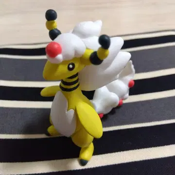 몬코레 메가류