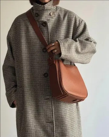 JISTORY 라운드 레더 숄더 백 브라운