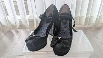 [ ANNA SUI ] 리본 포함 펌프스 하이힐 가격 인하 협상 가능