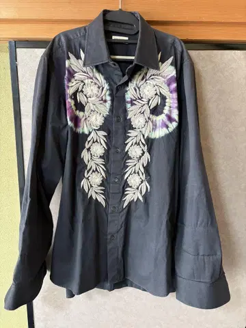 DRIES VAN NOTEN 자수 셔츠 사이즈 50