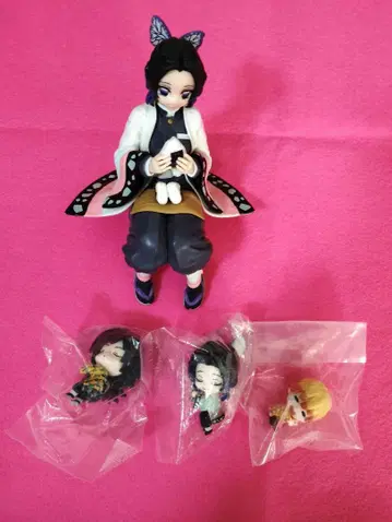 귀멸의 칼날 시노부 기유 젠이츠 피규어 세트