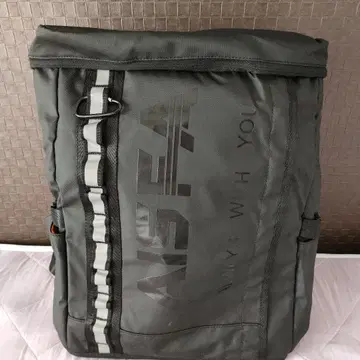 AISFA 블랙 롤탑 백팩