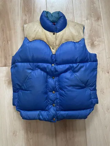 70s vintage 록키 마운틴 페더베드 다운 베스트