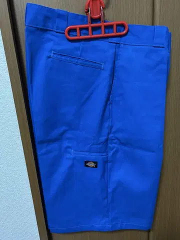 Dickies 루즈핏 파란색 하프 팬츠 36