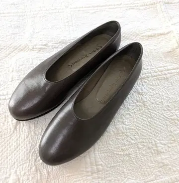 요건 레일 미사용 새상품 소가죽 V컷 신발 24.5cm 다크 그린
