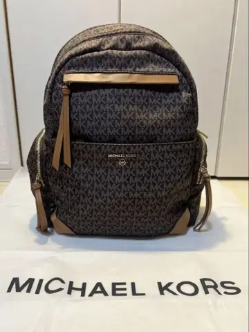 새상품급 MICHEAL KORS 백팩