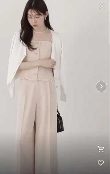 베이지 프릴 셋업