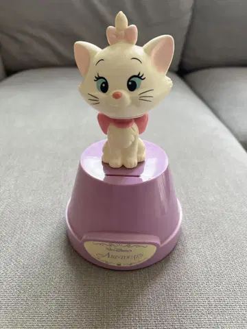 마리 캐릭터 저금통