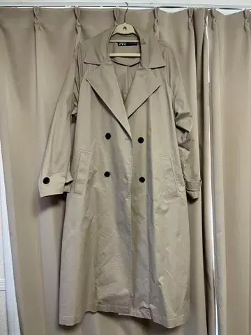ZARA 베이지 트렌치코트