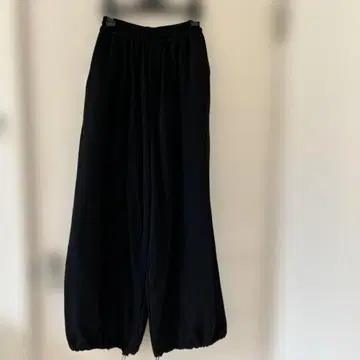 Utusiyo 블랙 와이드 팬츠 허리밴딩