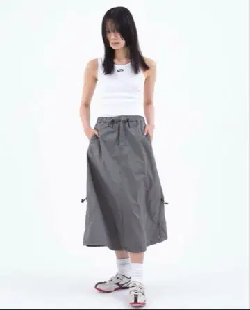 PARANOID MOVIMENTO Nylon Skirt