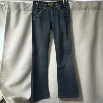 [ 새상품급 ] 부츠컷 데님