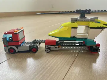 LEGO City 헬리콥터와 트레일러 60343