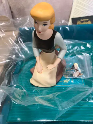 미사용 새상품 WDCC 디즈니 프린세스 신데렐라 피규어