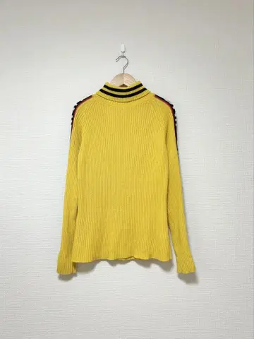UNIF bad sport 터틀넥 리브 니트 소매 로고