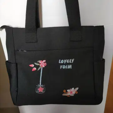 자수 디자인 블랙 토트백