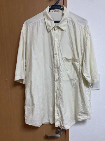 AURALEE WASHED FINX TWILL HALF SLEEVED