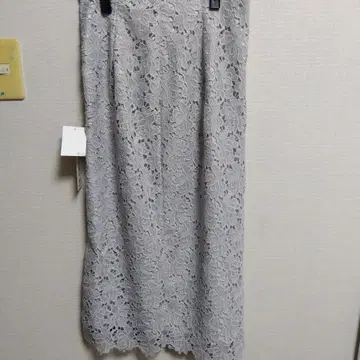 NATURAL BEAUTY BASIC 그레이 타이트 스커트