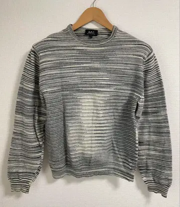 A.P.C. 스트라이프 니트 스웨터 사이즈 3