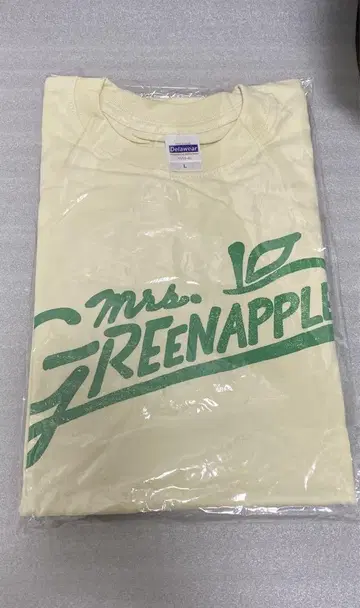Mrs. GREEN APPLE 셔츠
