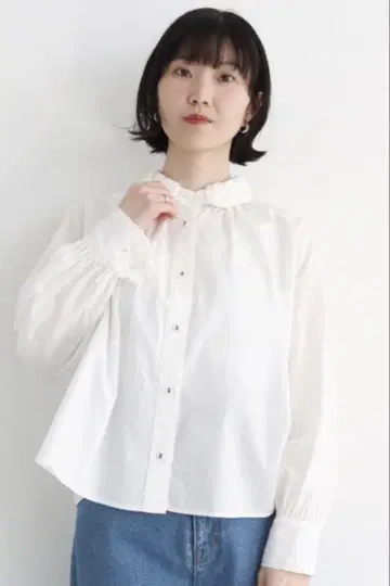 아틀리에 드 사봉 꽃 테이프 자수 긴팔 블라우스