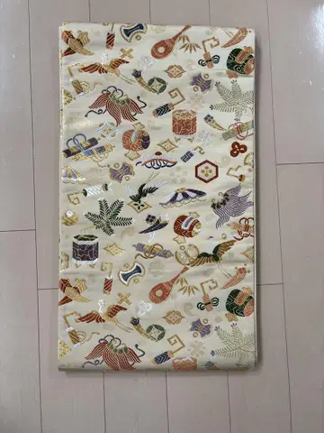 보물 쌓기 후쿠로 오비 니시진 비단