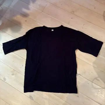 HiHiHi 네이비 T셔츠 M 사이즈