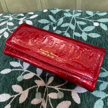 귀여워! 사만다 타바사 헬로키티 콜라보 빨간색 에나멜 장지갑